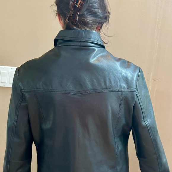 Gap leather zipper jacket with cloth lining. - Picture 3 of 6